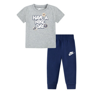 Kinder t-shirt en joggingpak Nike SOA Fleece